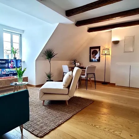 아파트 One Zentrales Design-altbau-apartment 코부르크